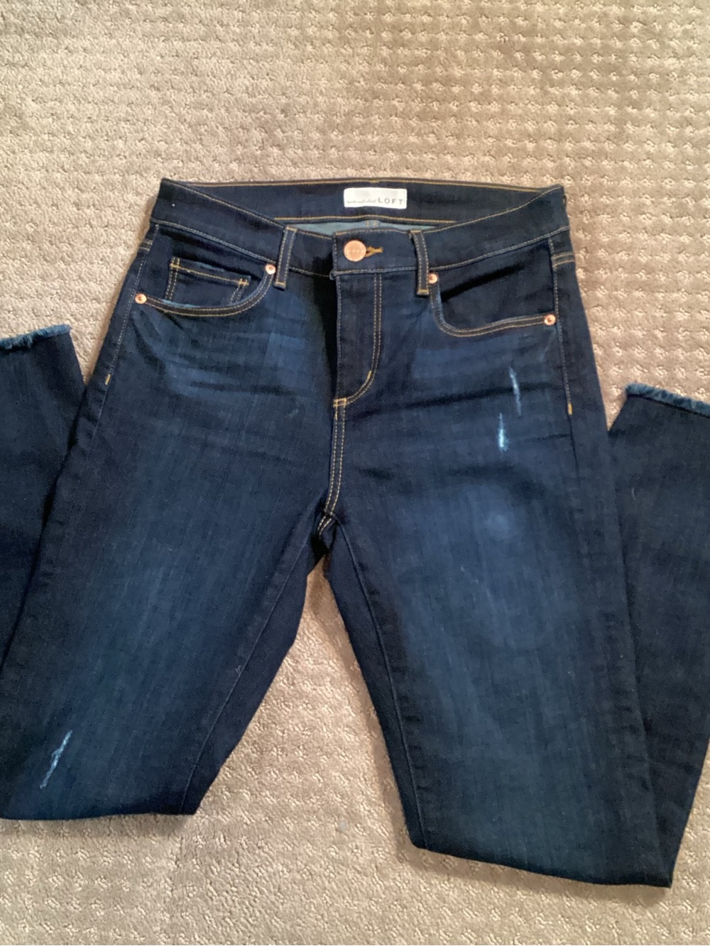 LOFT Indigo Modern Skinny Jeans with Subtle Whiskering,10”rise, sz27/4